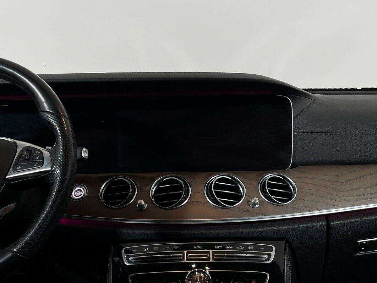 Купить Mercedes-Benz E-Класс 200, 2016, 84 371 км, фото №9