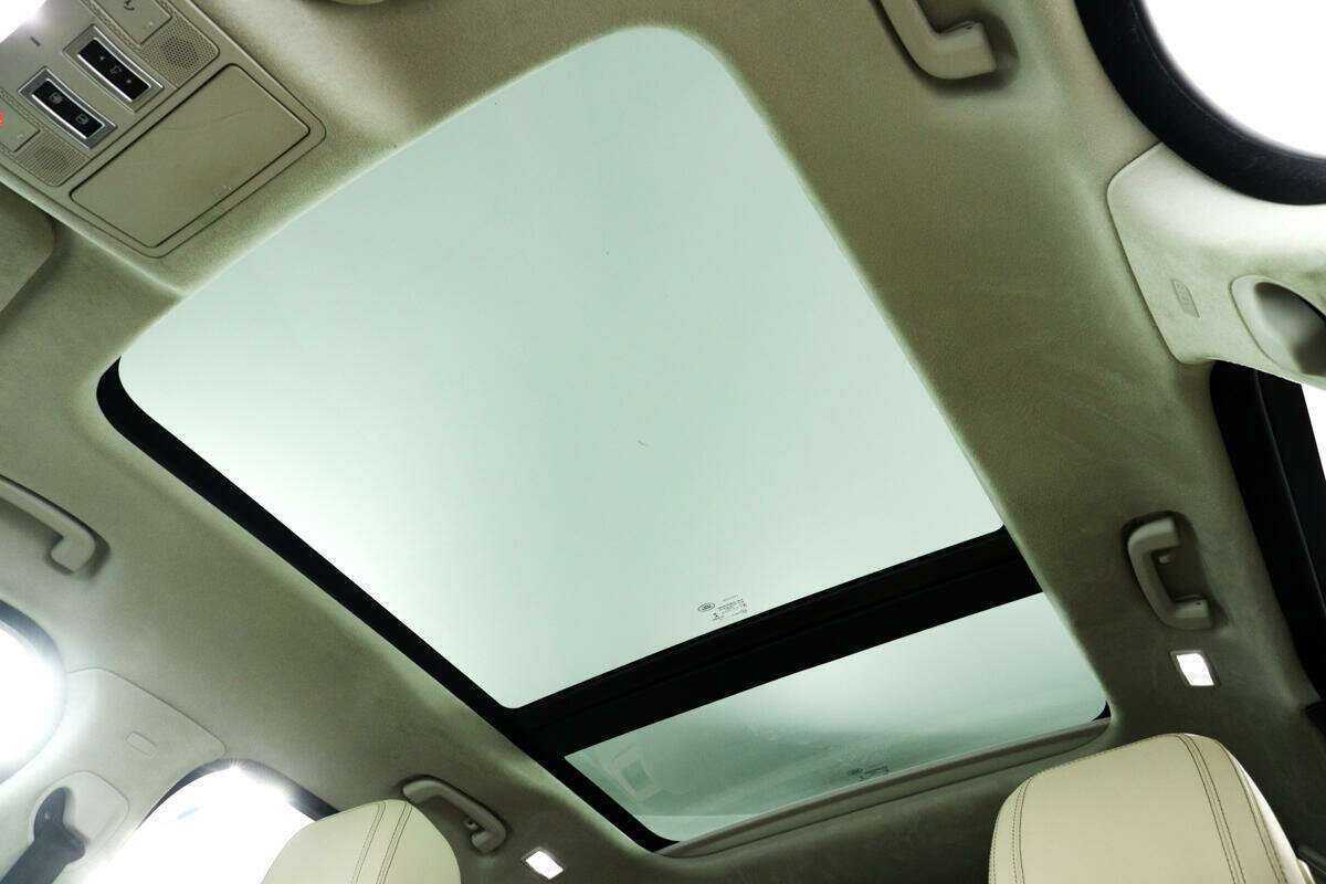 Купить Jaguar F-Pace, 2019, 71 281 км, фото №17