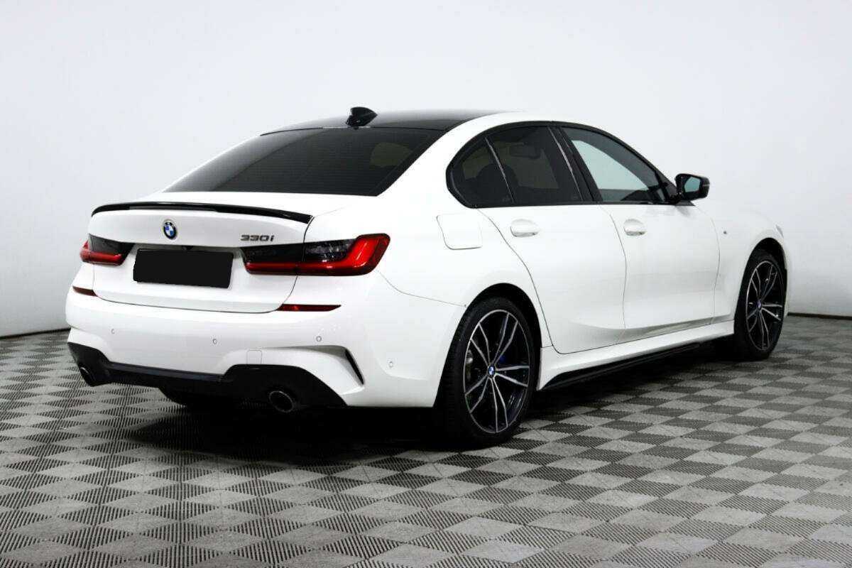 Купить BMW 3 серии 330i, 2019, 111 010 км, фото №5