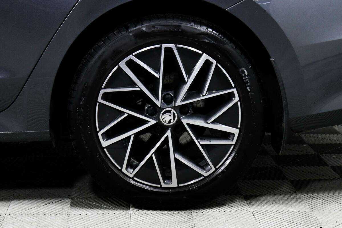 Купить Skoda Octavia, 2021, 54 148 км, фото №13