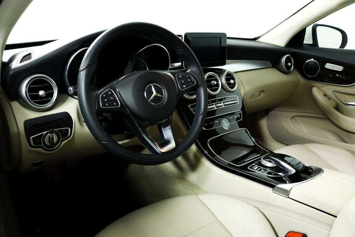 Купить Mercedes-Benz C-Класс 200, 2017, 11 118 км, фото №13