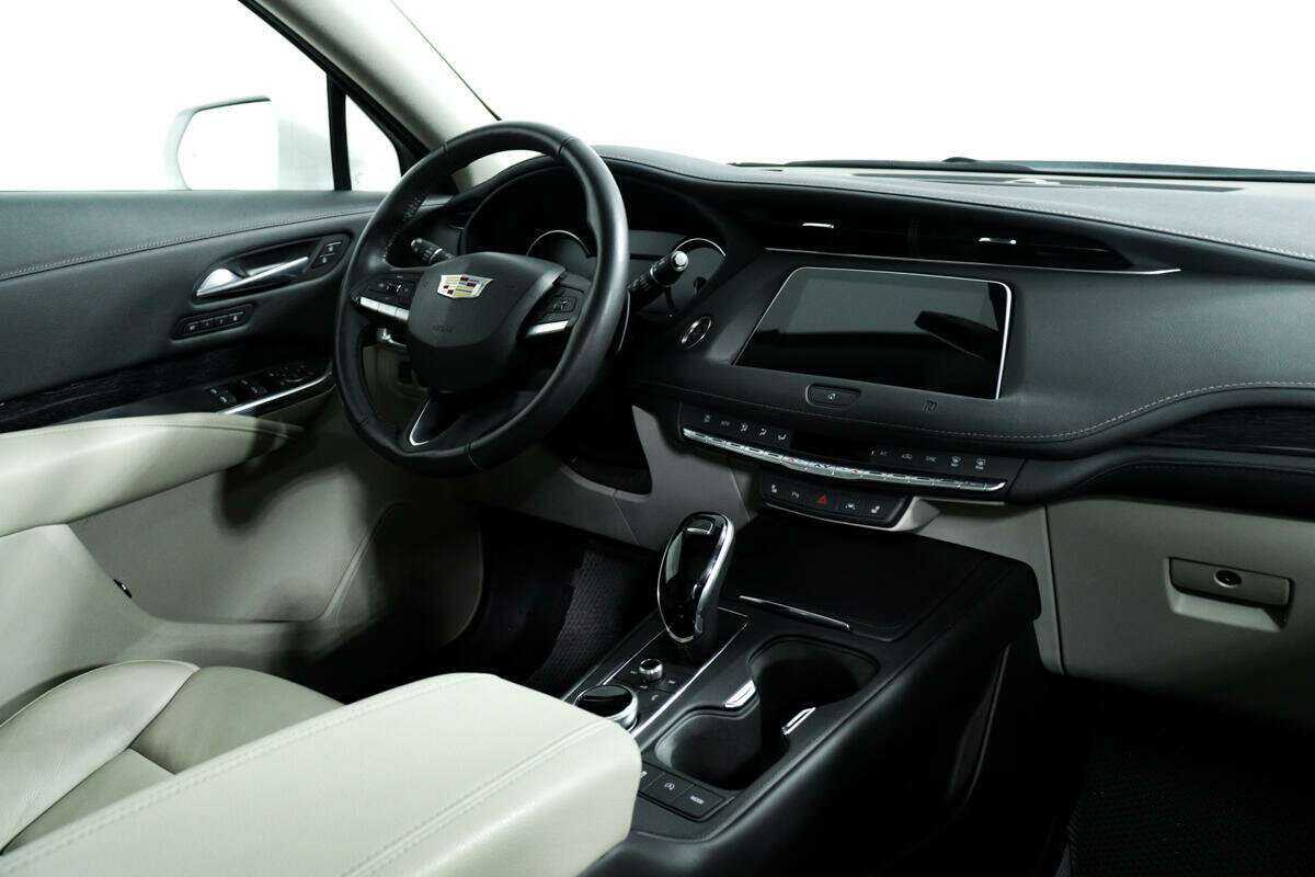 Купить Cadillac XT4, 2020, 5 700 км, фото №9