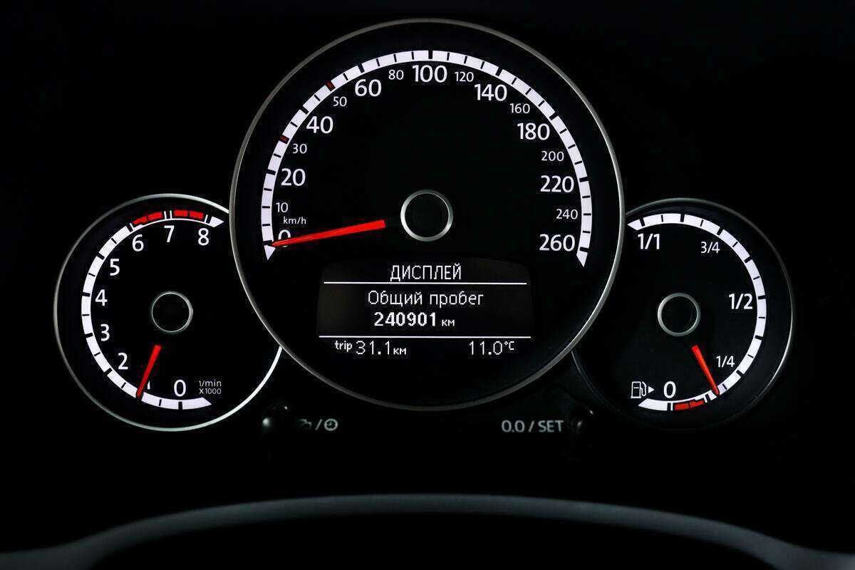 Купить Volkswagen Beetle, 2014, 240 900 км, фото №9