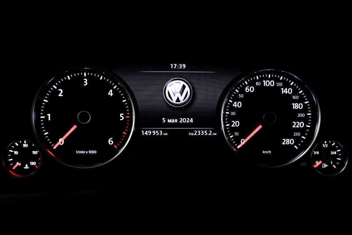 Купить Volkswagen Touareg, 2016, 149 952 км, фото №10