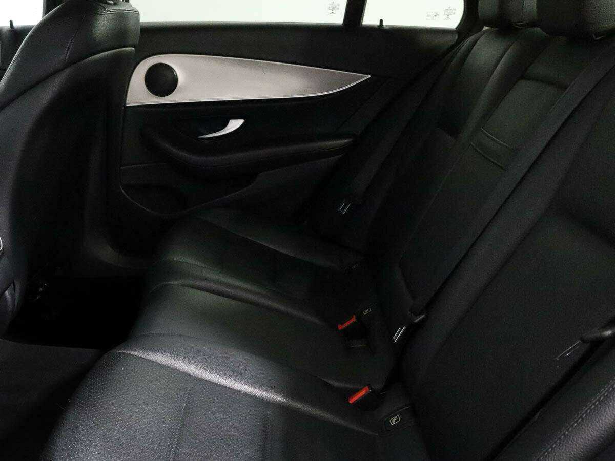 Купить Mercedes-Benz E-Класс 200, 2019, 99 540 км, фото №8