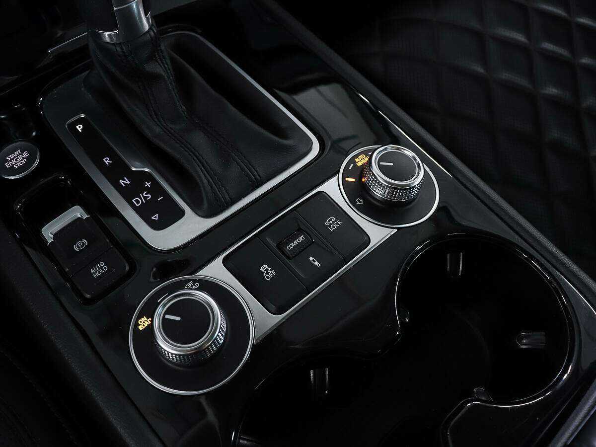 Купить Volkswagen Touareg, 2016, 91 000 км, фото №20