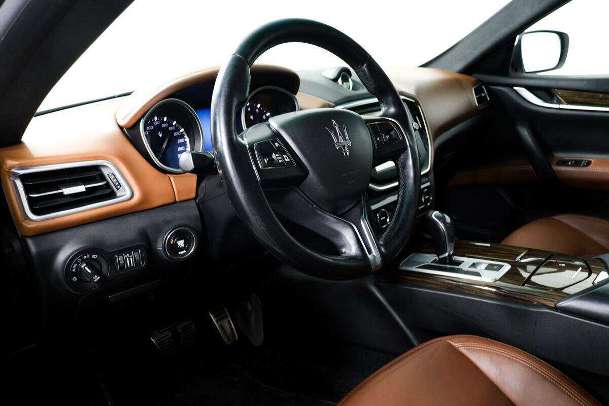Купить Maserati Ghibli, 2014, 107 809 км, фото №13