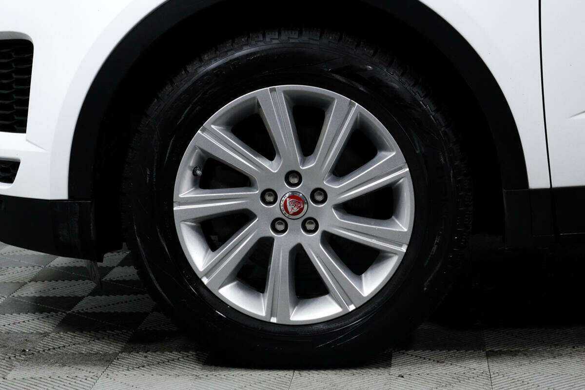 Купить Jaguar E-Pace, 2018, 59 063 км, фото №14