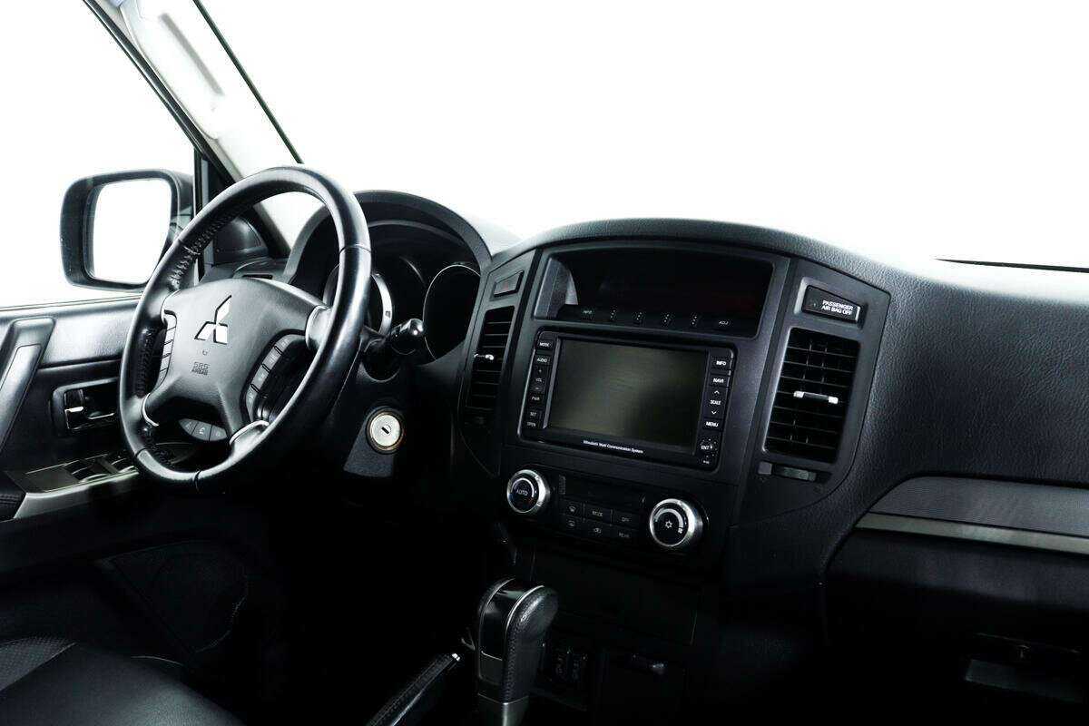 Купить Mitsubishi Pajero, 2011, 148 584 км, фото №8