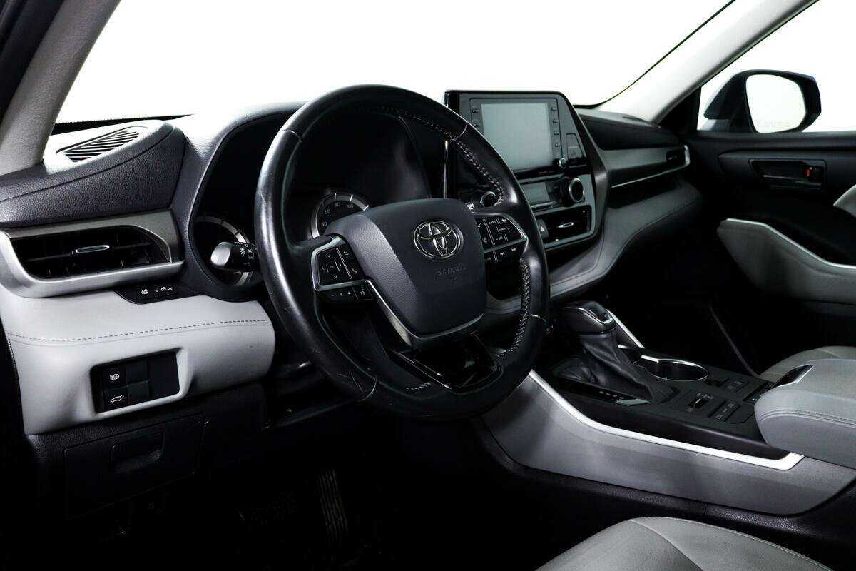 Купить Toyota Highlander, 2021, 52 611 км, фото №13