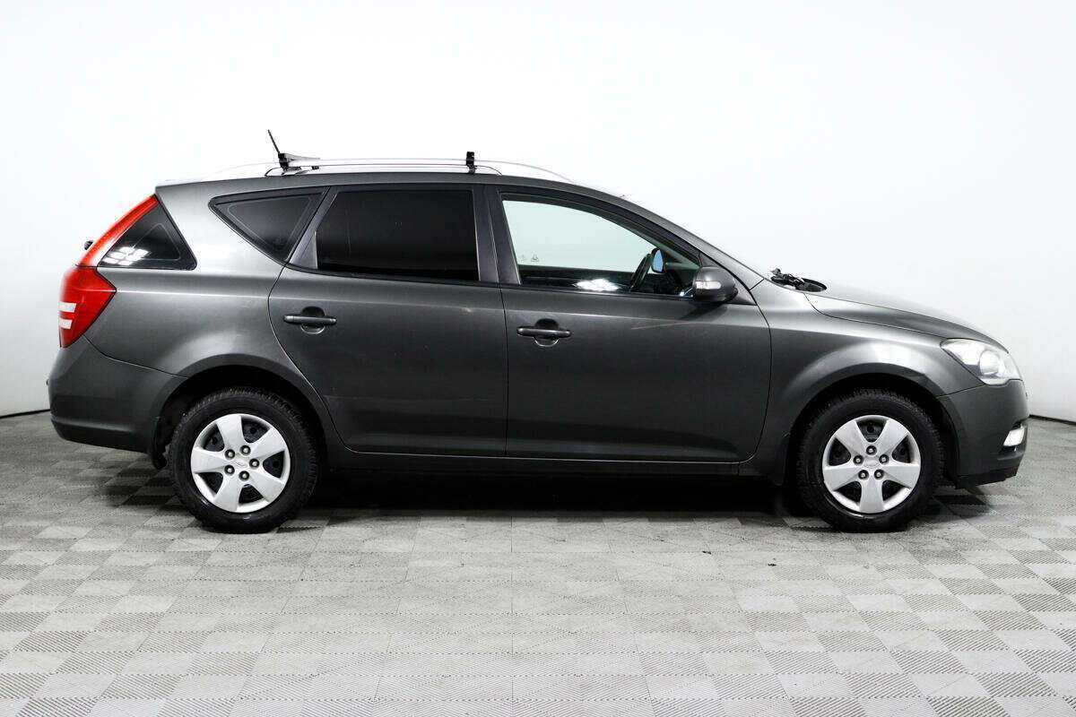 Купить Kia Ceed, 2011, 177 479 км, фото №4