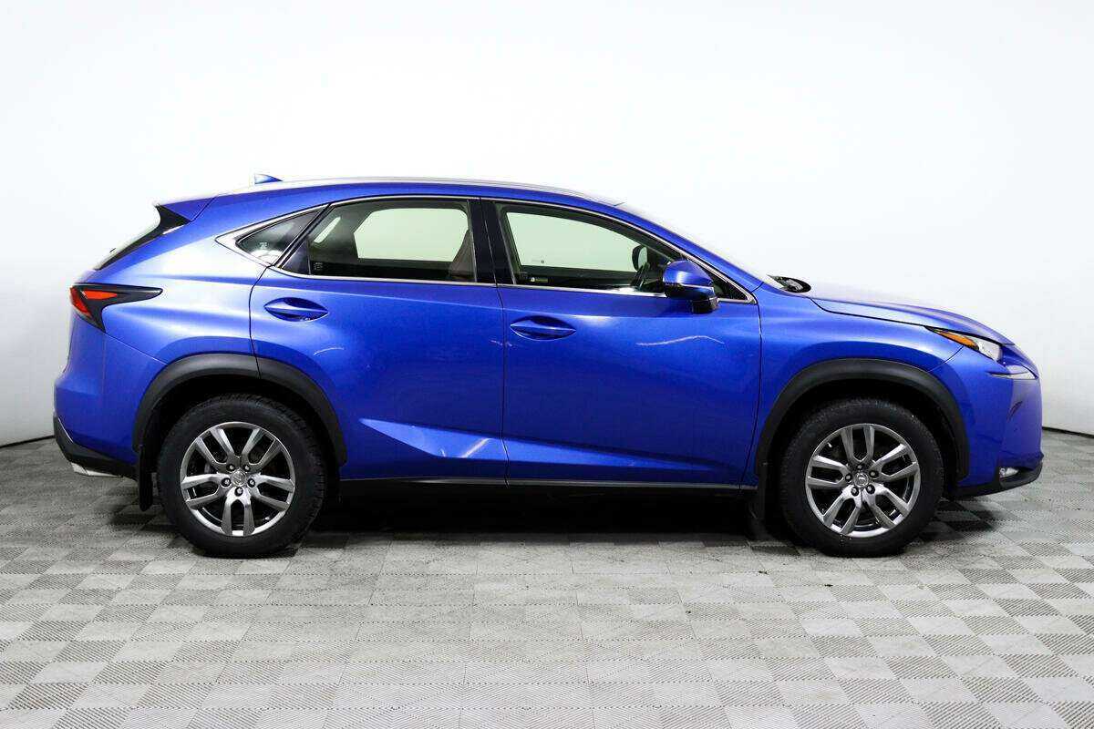 Купить Lexus NX 200t, 2017, 100 373 км, фото №4