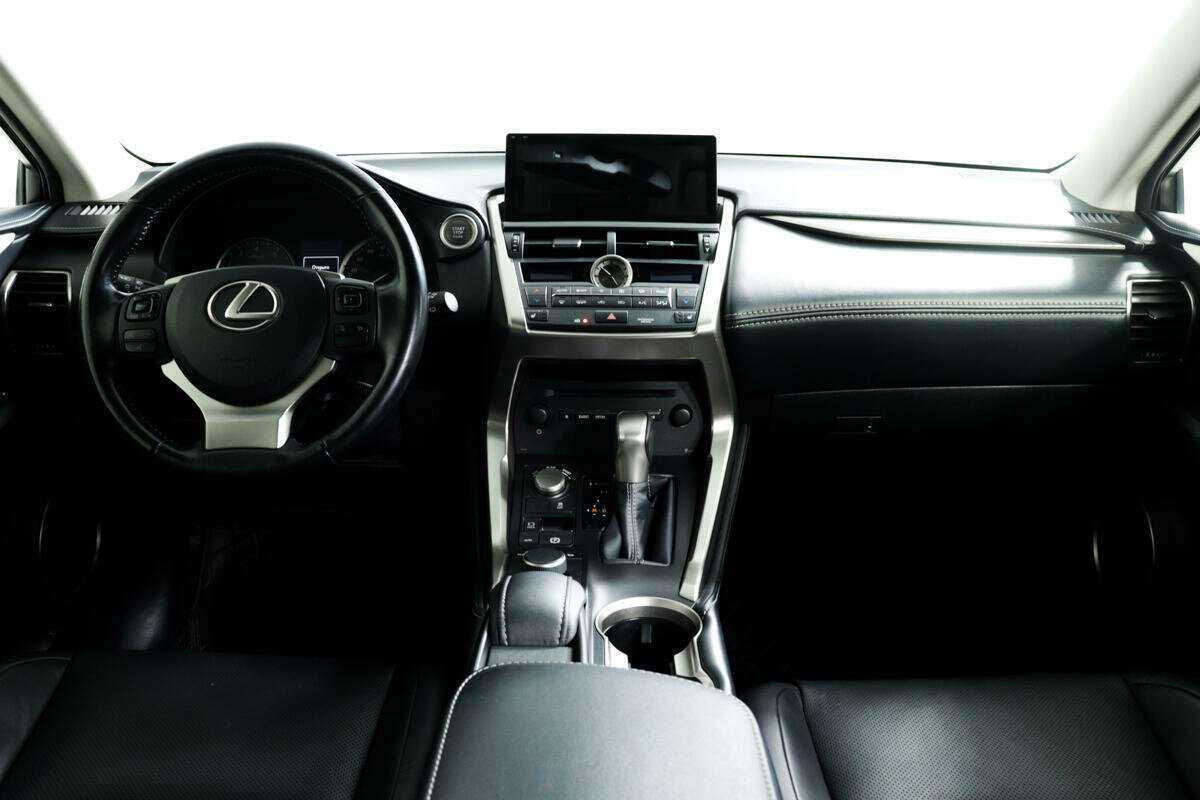 Купить Lexus NX 200t, 2017, 55 512 км, фото №11