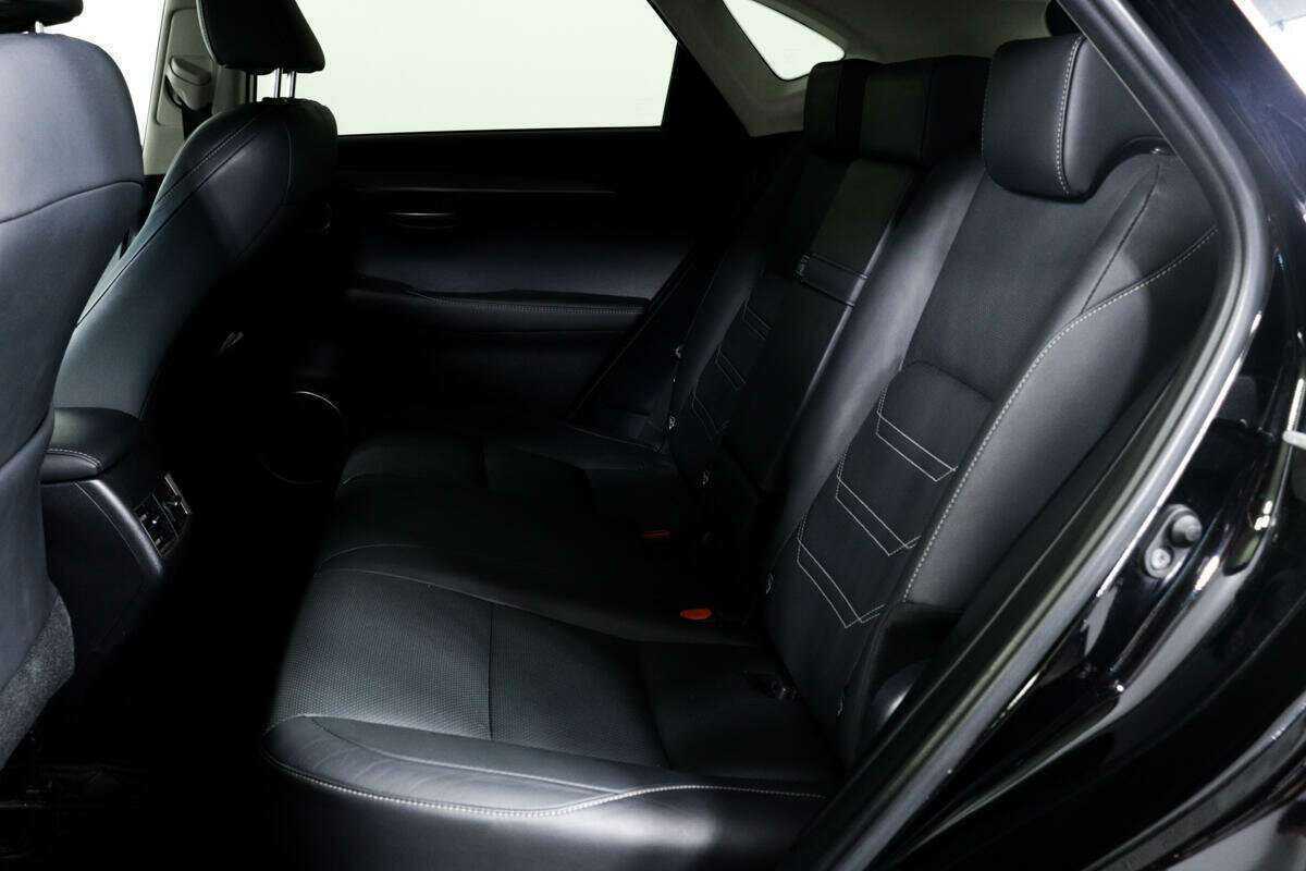 Купить Lexus NX 200t, 2017, 55 512 км, фото №12