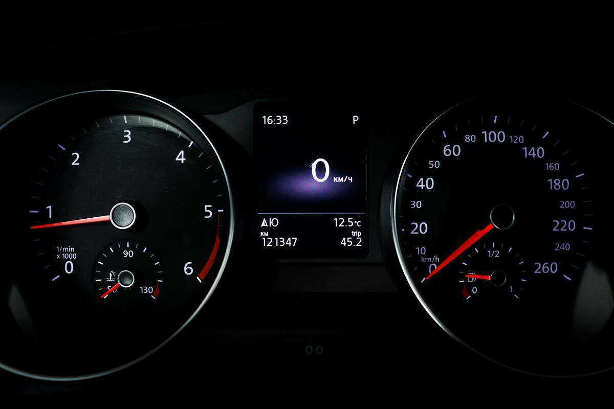 Купить Volkswagen Passat, 2019, 121 347 км, фото №10