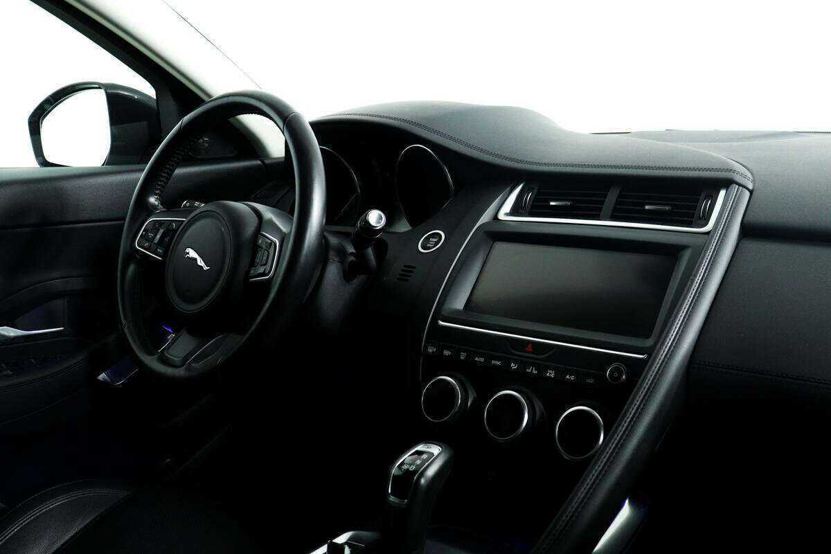 Купить Jaguar E-Pace, 2018, 60 535 км, фото №9