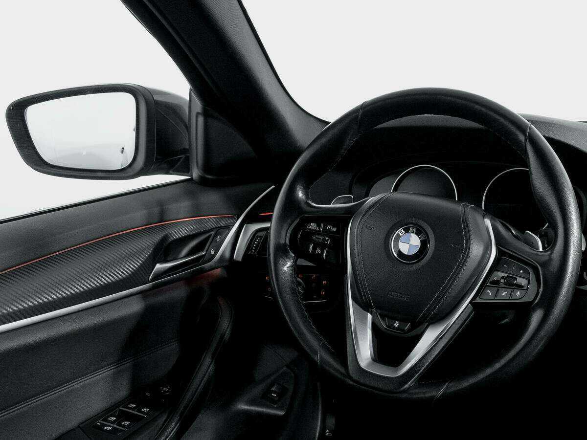 Купить BMW 5 серии 520d xDrive, 2019, 79 669 км, фото №14