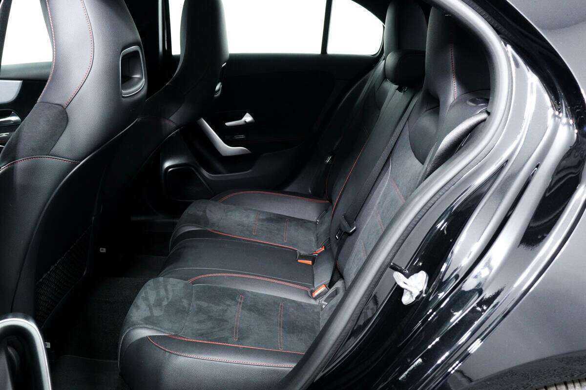 Купить Mercedes-Benz A-Класс 200, 2020, 25 479 км, фото №11