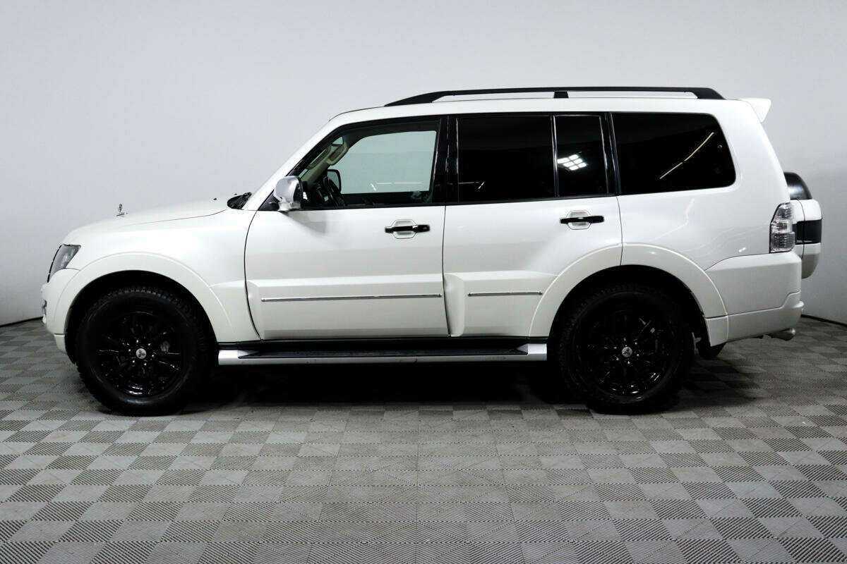 Купить Mitsubishi Pajero, 2019, 10 957 км, фото №7