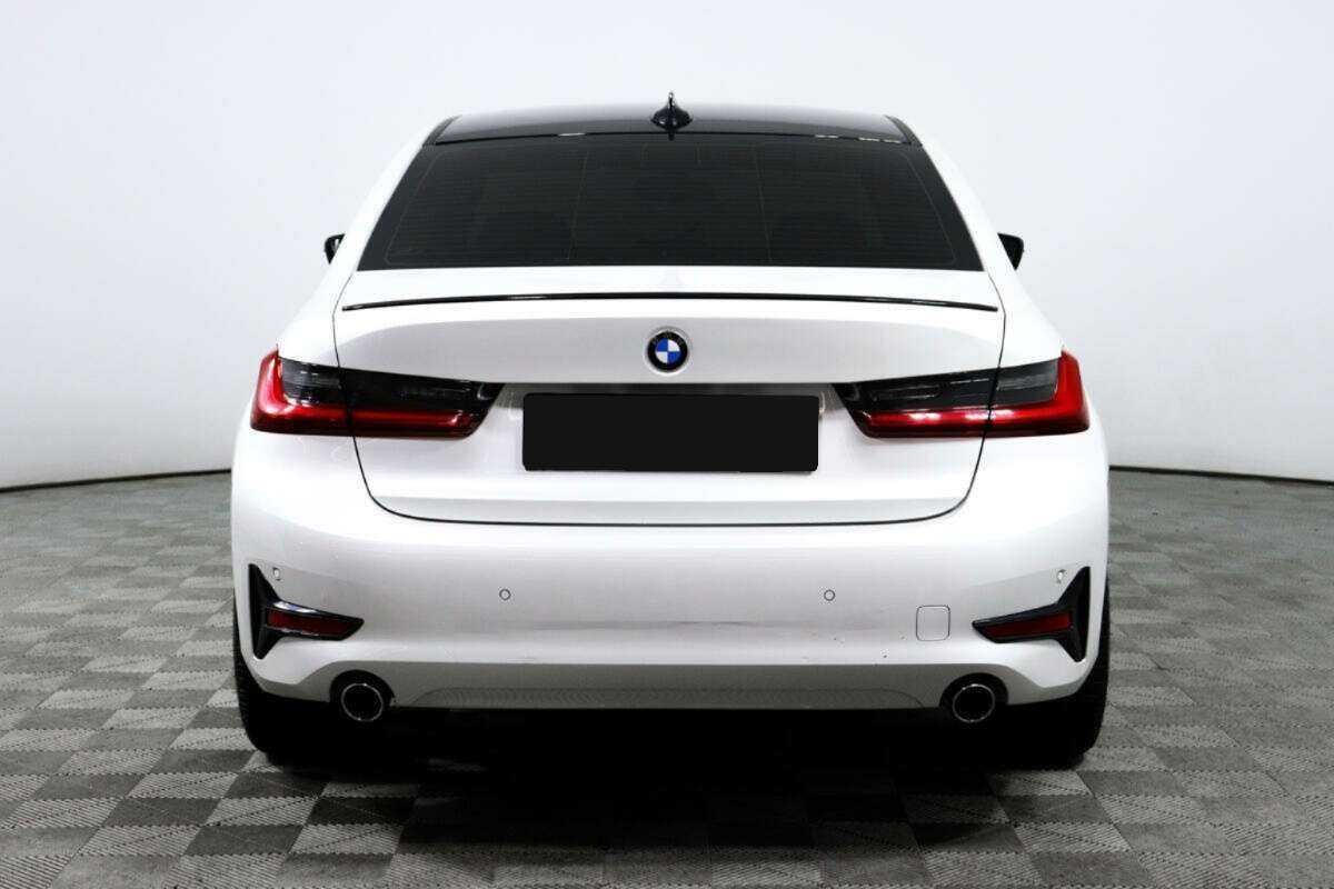 Купить BMW 3 серии 318d, 2019, 95 150 км, фото №6