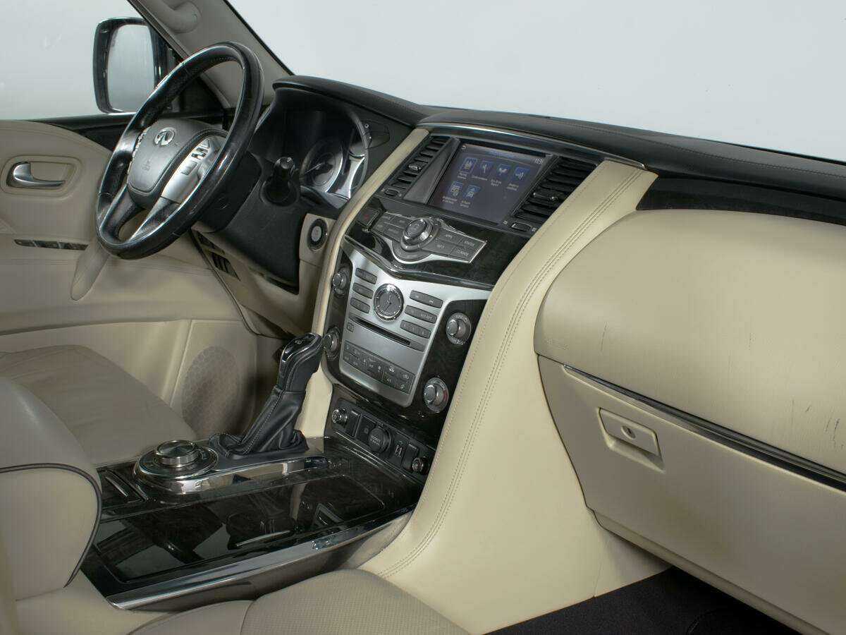 Купить Infiniti QX80, 2018, 141 346 км, фото №11