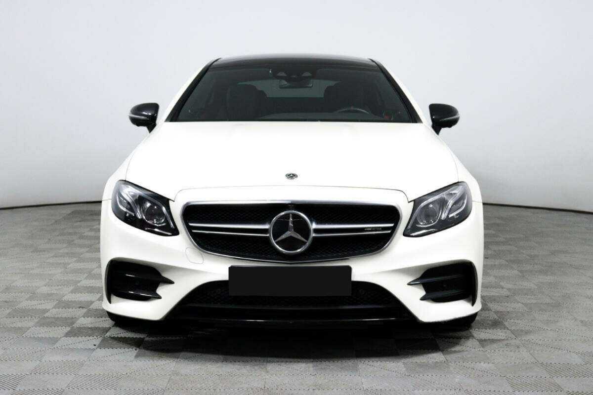 Mercedes-Benz E-Класс AMG