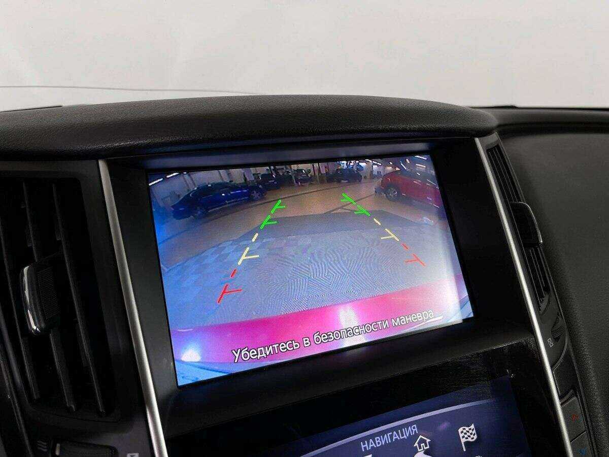 Купить Infiniti Q50, 2015, 111 573 км, фото №11