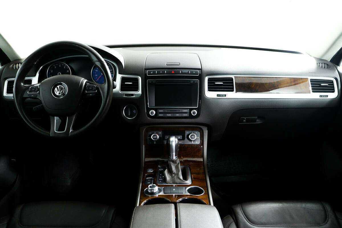 Купить Volkswagen Touareg, 2016, 142 434 км, фото №11