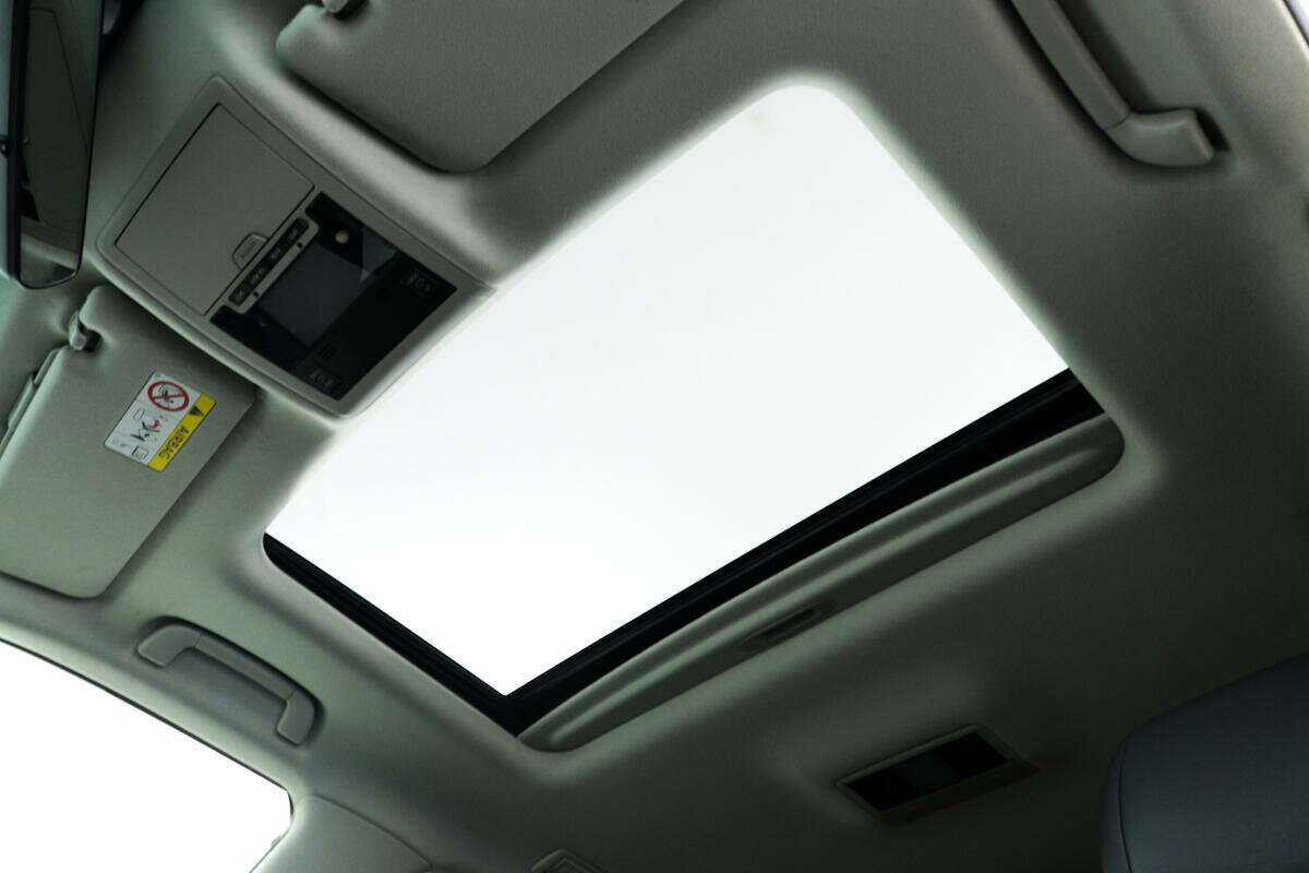 Купить Toyota Land Cruiser, 2016, 132 991 км, фото №15