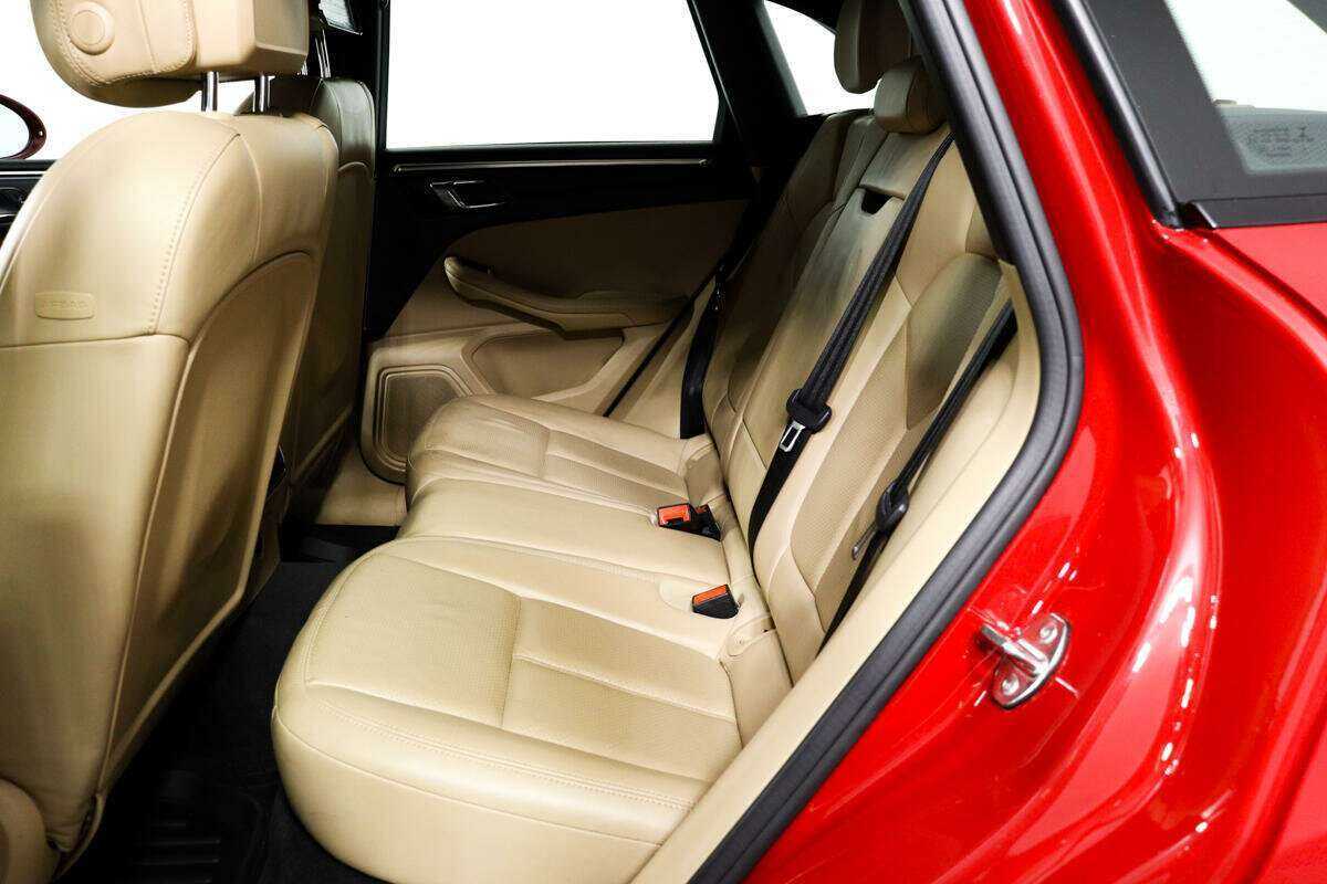 Купить Porsche Macan, 2019, 70 236 км, фото №12