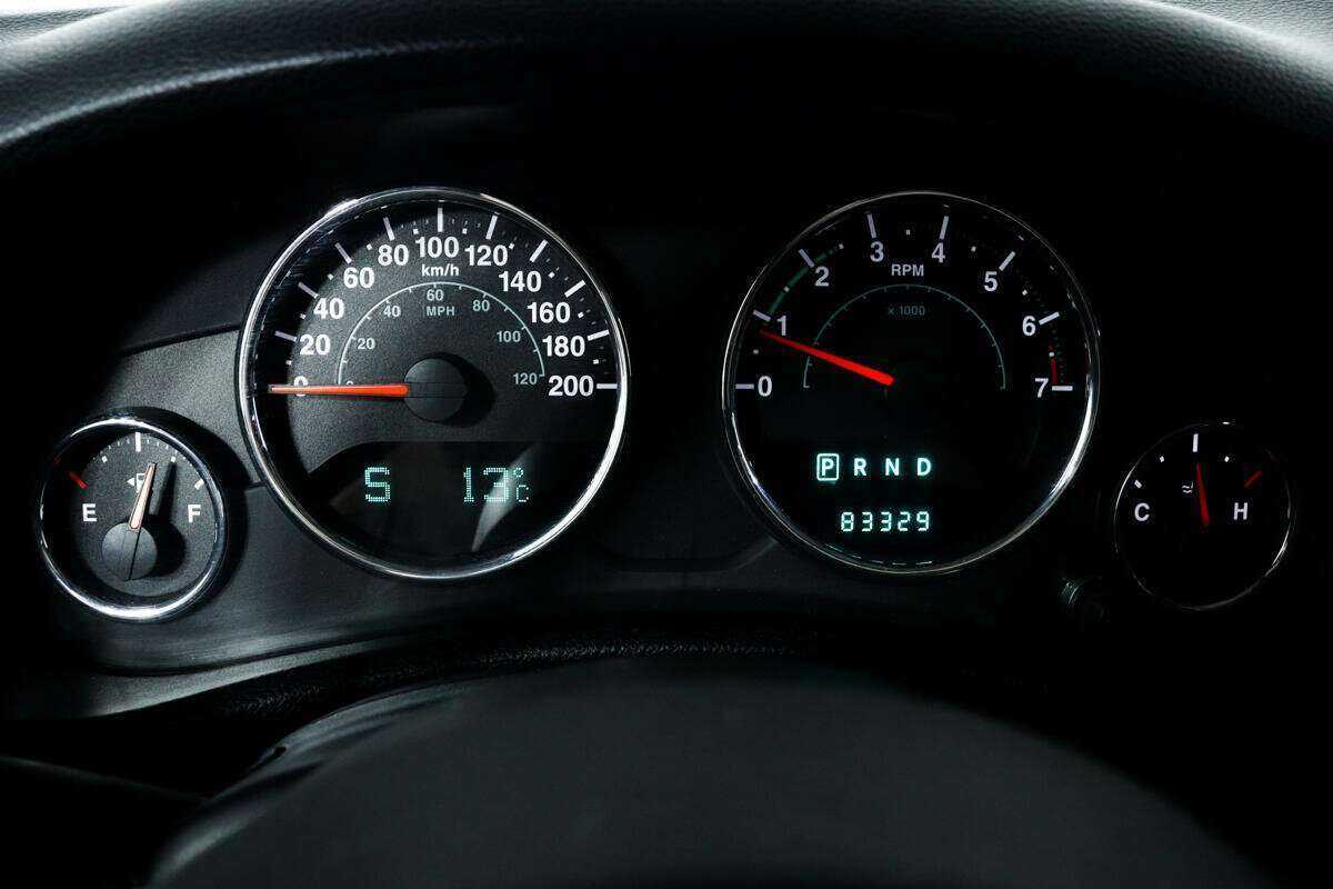 Купить Jeep Wrangler, 2012, 83 328 км, фото №8