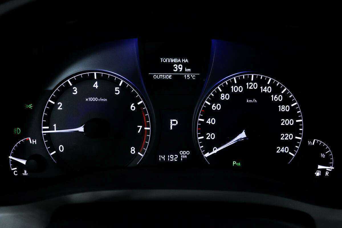 Купить Lexus RX 270, 2011, 141 892 км, фото №10