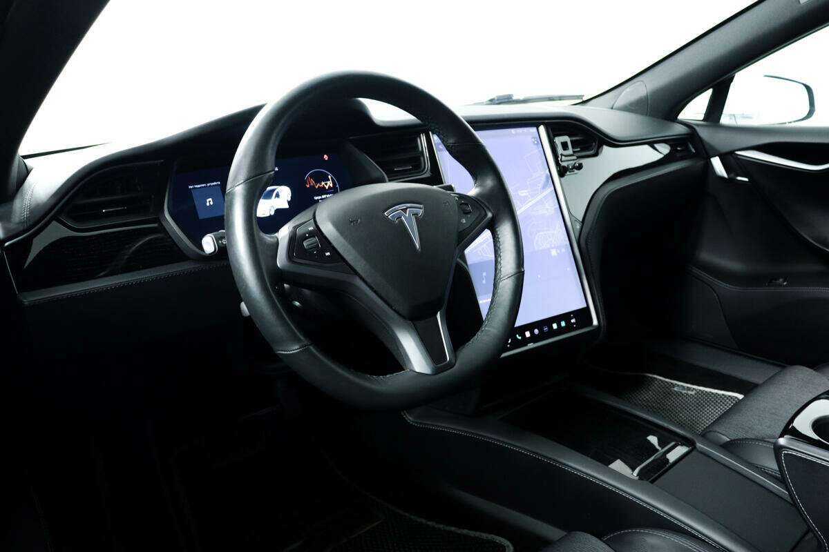 Купить Tesla Model S 75D, 2018, 49 495 км, фото №13