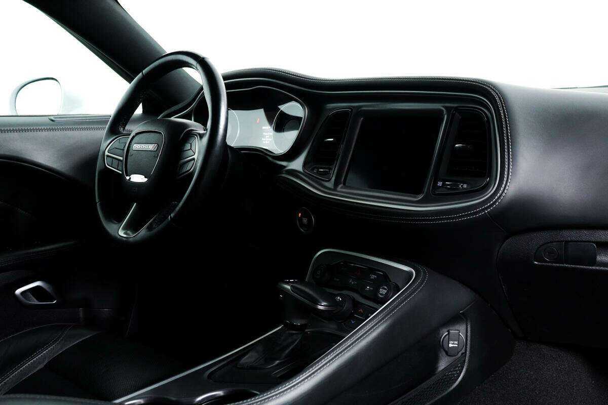 Купить Dodge Challenger, 2020, 31 000 км, фото №8
