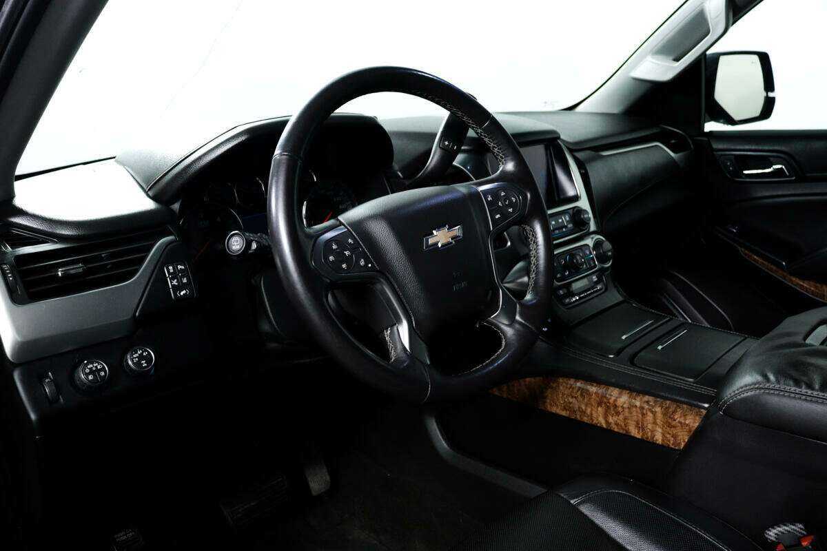 Купить Chevrolet Tahoe, 2016, 171 460 км, фото №12