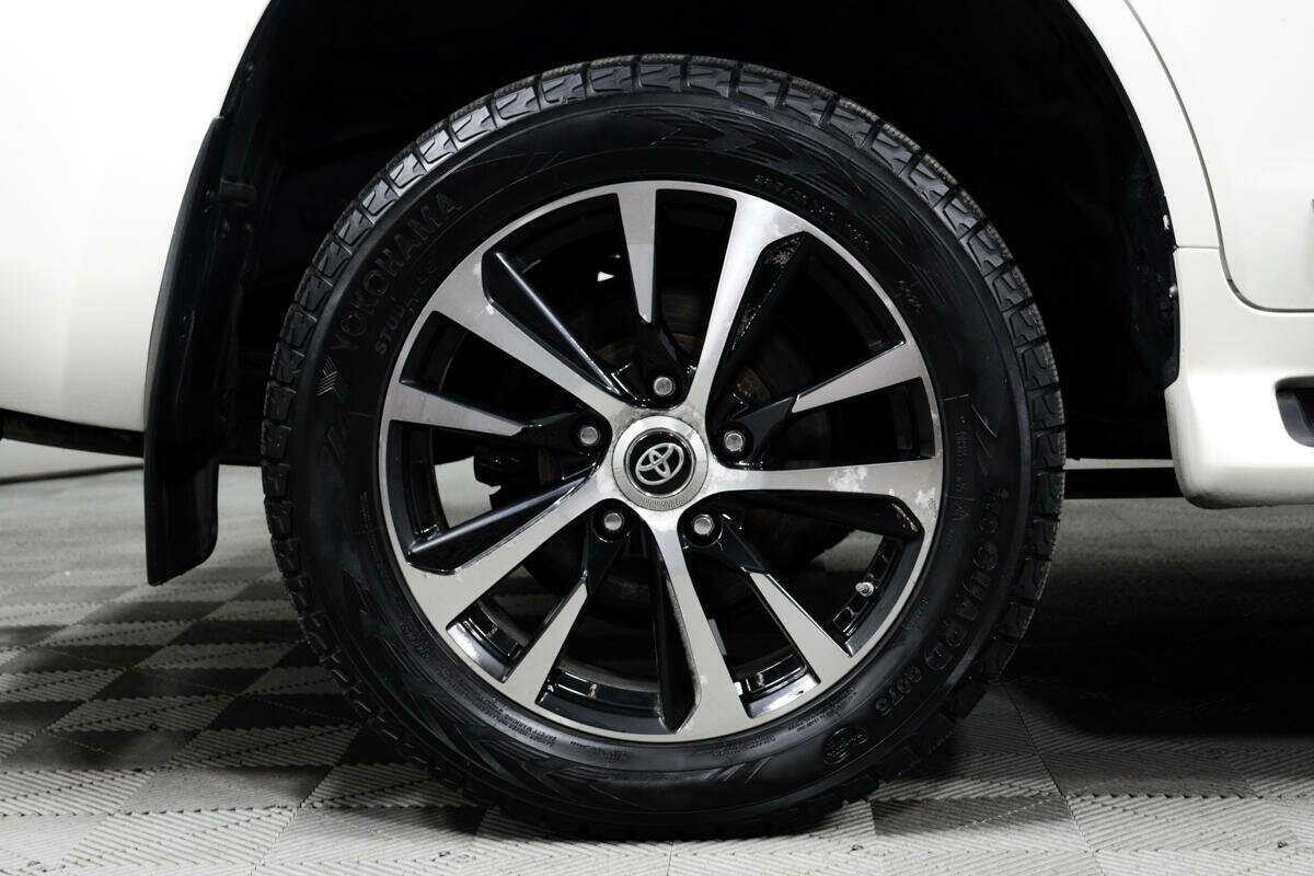 Купить Toyota Land Cruiser, 2015, 268 011 км, фото №14