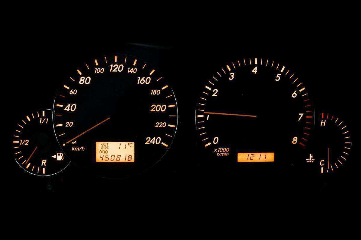 Купить Toyota Avensis, 2005, 450 817 км, фото №10