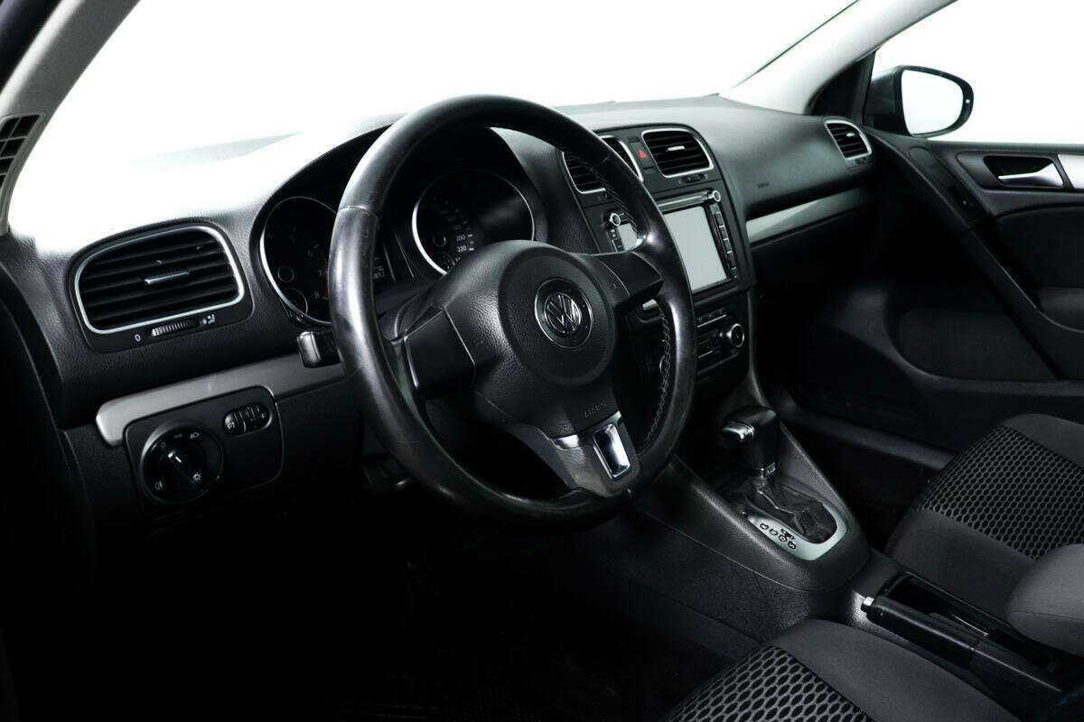 Купить Volkswagen Golf, 2010, 152 357 км, фото №12