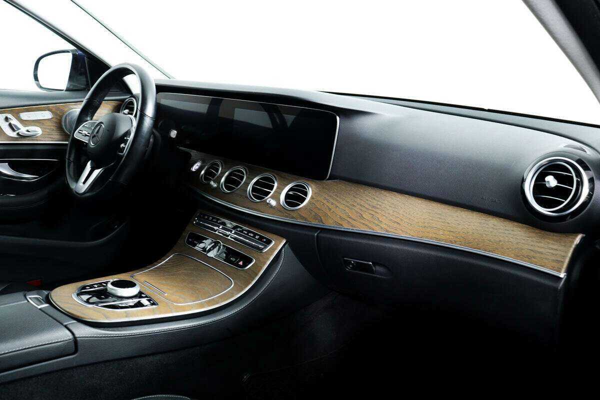 Купить Mercedes-Benz E-Класс All-Terrain 220 d, 2020, 68 684 км, фото №9