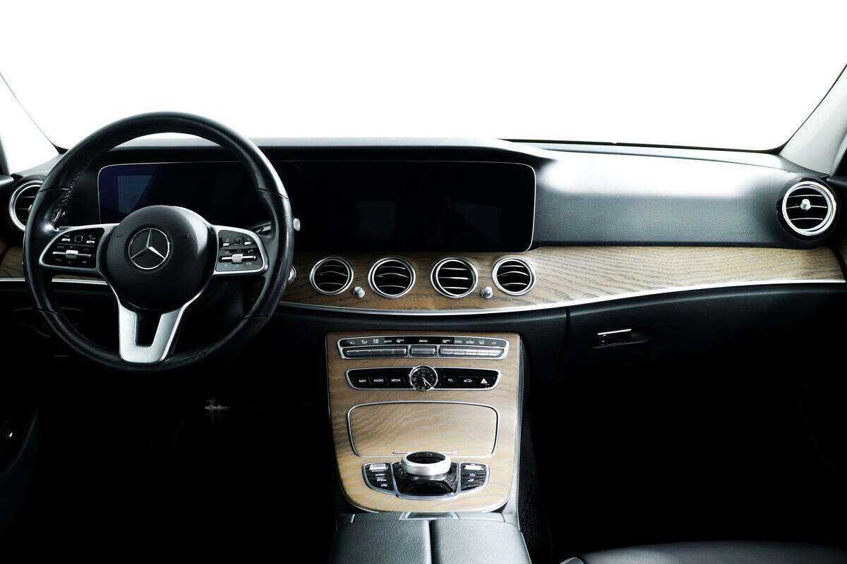 Купить Mercedes-Benz E-Класс All-Terrain 220 d, 2020, 68 684 км, фото №11