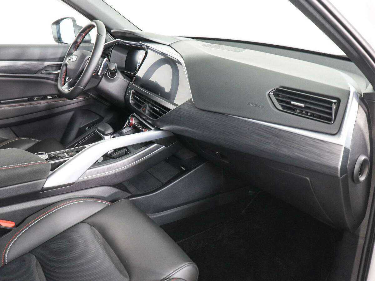 Купить Geely Tugella, 2023, 12 300 км, фото №11