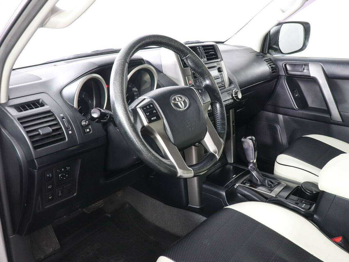 Купить Toyota Land Cruiser Prado, 2013, 221 140 км, фото №8