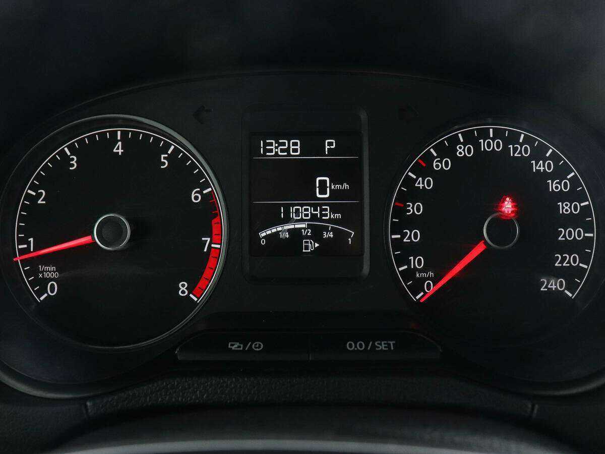 Купить Volkswagen Polo, 2018, 110 792 км, фото №11