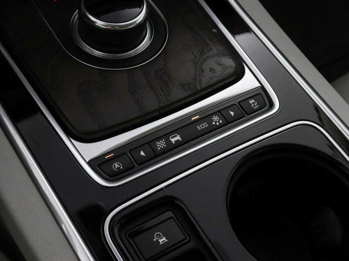 Купить Jaguar XE, 2016, 142 000 км, фото №12