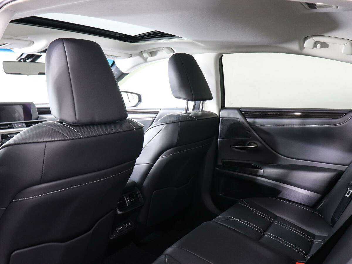 Купить Lexus ES 250, 2019, 71 650 км, фото №12