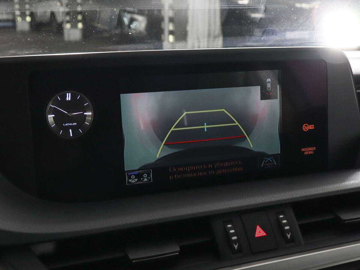 Купить Lexus ES 250, 2019, 71 650 км, фото №21