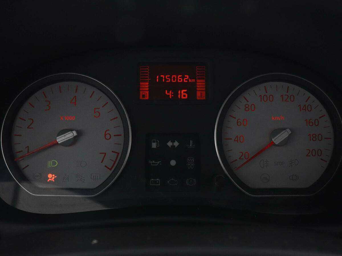 Купить Renault Logan, 2012, 175 061 км, фото №11