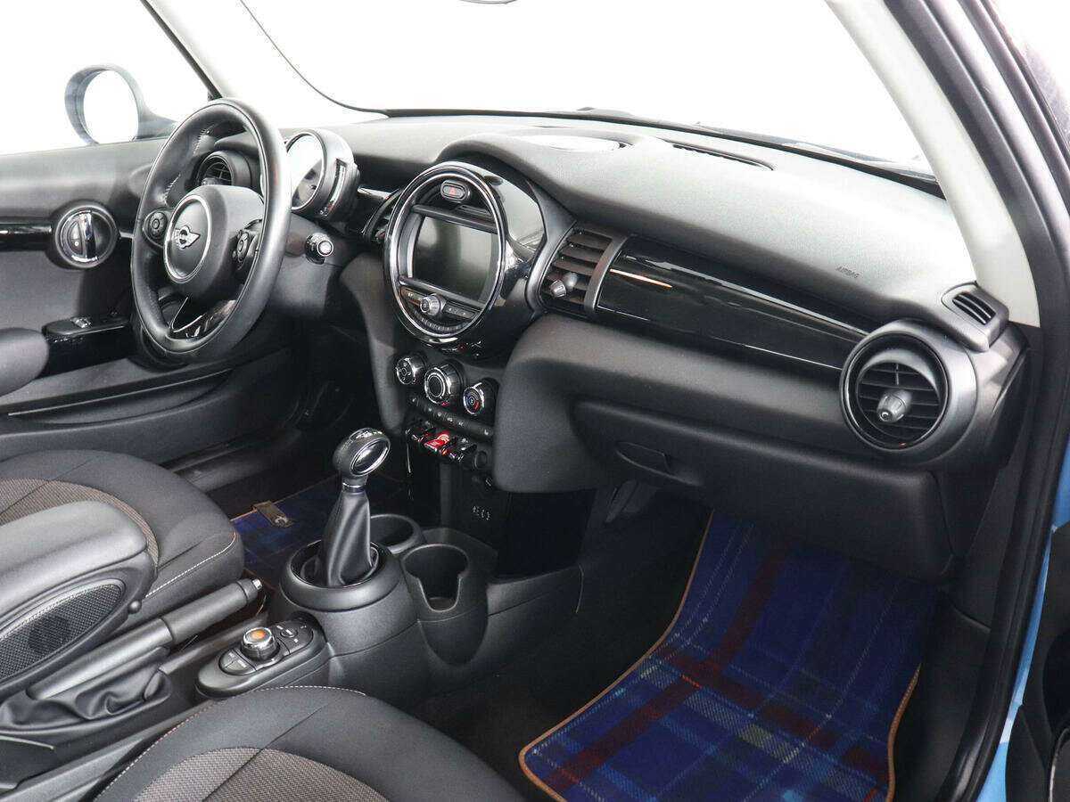 Купить Mini Hatch Cooper, 2018, 23 428 км, фото №9