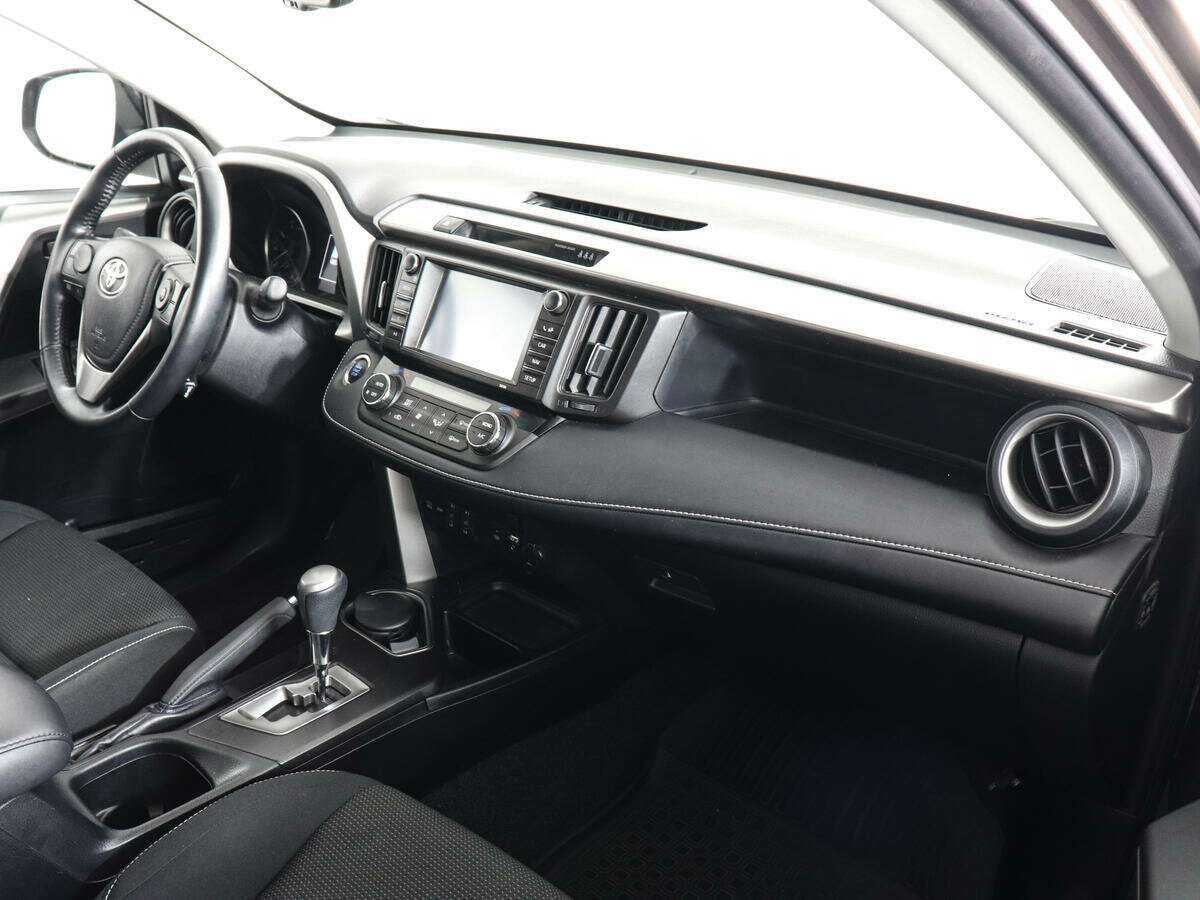 Купить Toyota RAV4, 2019, 45 200 км, фото №10