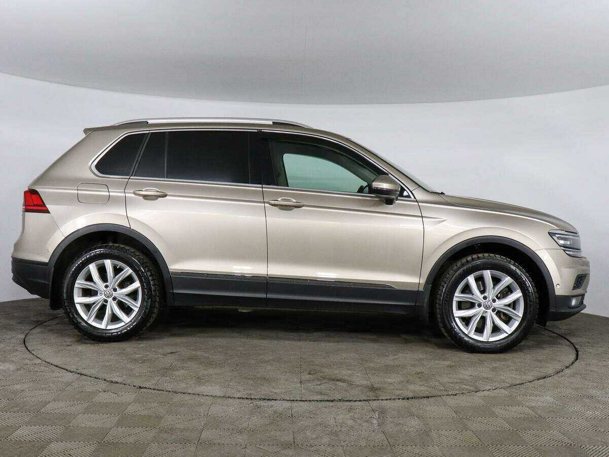 Купить Volkswagen Tiguan, 2018, 87 869 км, фото №4